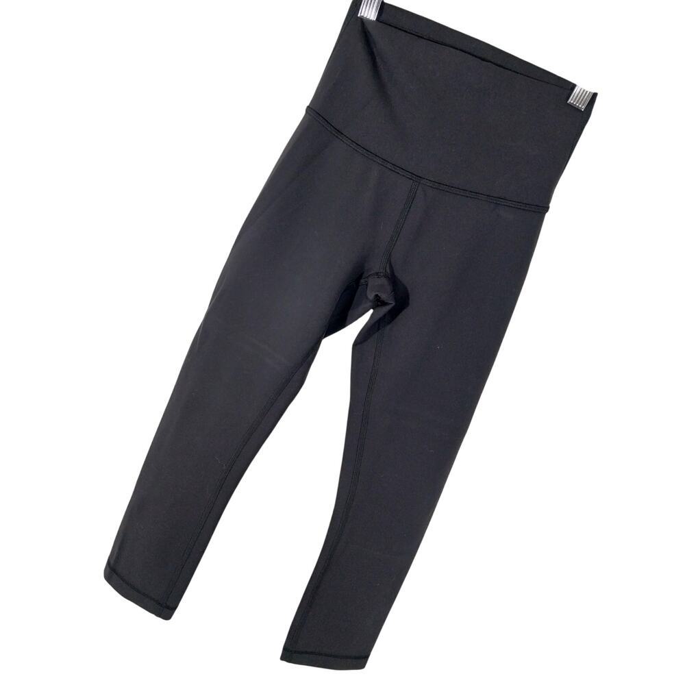 LULULEMON! LUXE RICH BLACK LOGO BACK SUPER SLEEK ATHLETIC LEGGINGS! SZ 2 - Picture 10 of 10